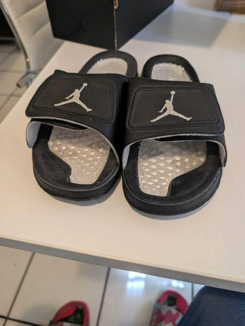 Jordan Hydro VI Retro Slides Black Metallic Silver-White Size 10